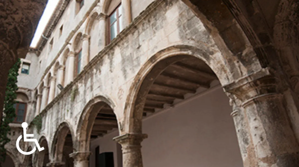Església de la Trinitat i Claustre dels Trinitaris