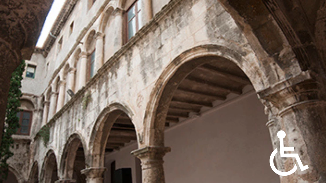 Església de la Trinitat i Claustre dels Trinitaris
